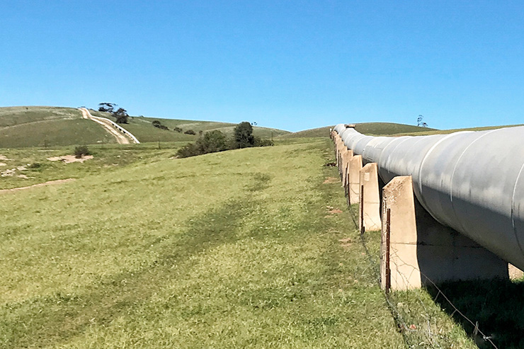 South Australian Pipeline on the Heysen Trail